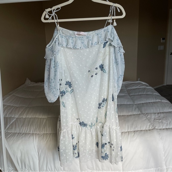 Chloe Floral and Polka Dot Georgette Dress - Picture 15 of 16